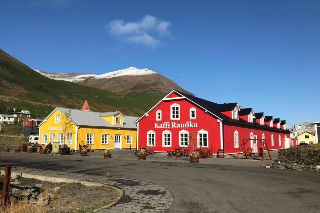 House With A Warm Soul In North Iceland Siglufjordur Esterno foto